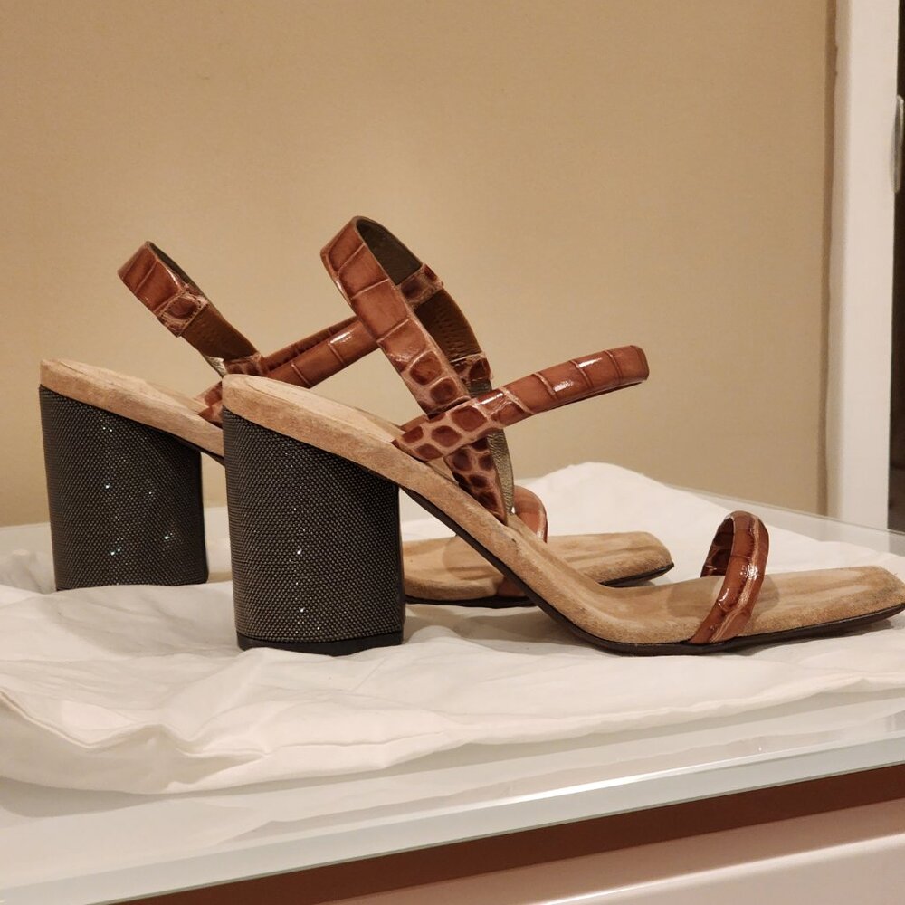 Excellent EU39 Brunello Cucinelli Monili Bead Sandal Croc Embossed